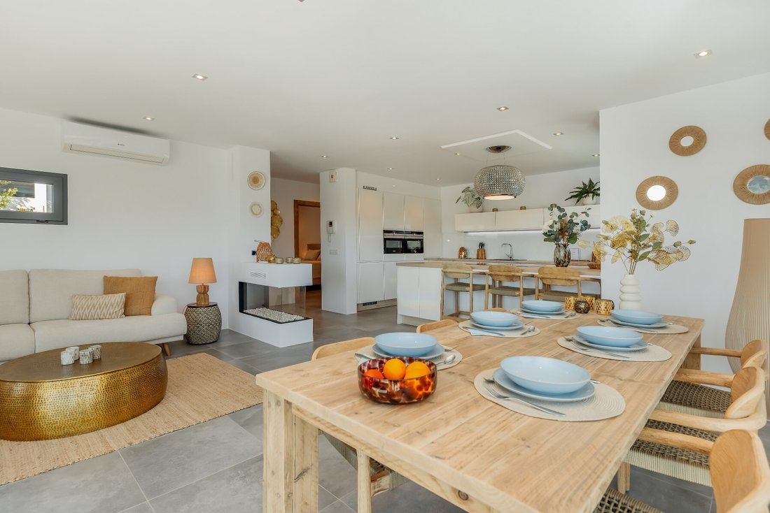 Villa in Benissa, Valencian Community, Spain 2 - 17514783