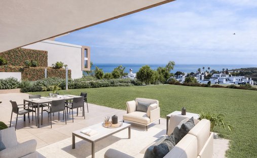 Appartamento a Estepona, Andalusia, Spagna 1