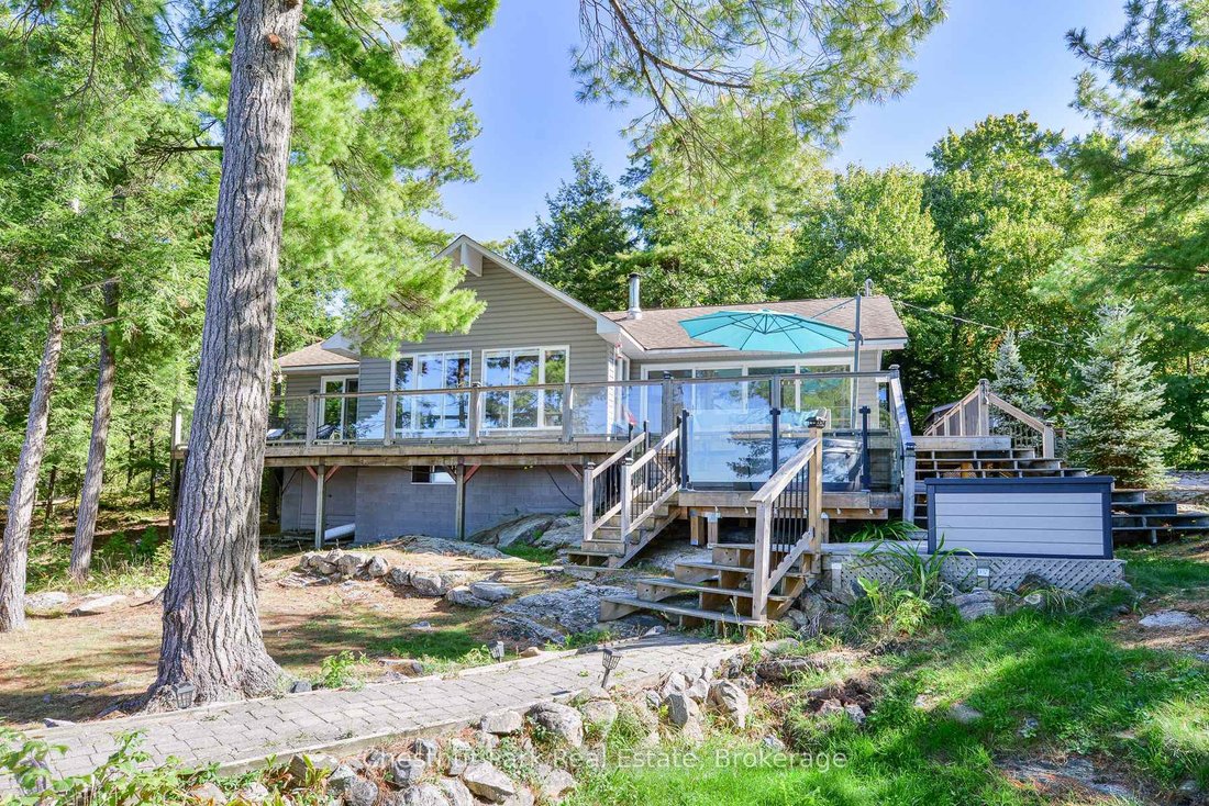 House in Nobel, Ontario, Canada 1 - 17513319