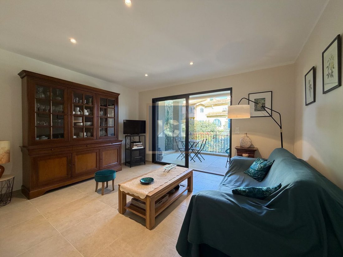 Apartment in Ville-Les Saquedes-Le Bouillonnet, Sainte-Maxime, France 3 - 17508146