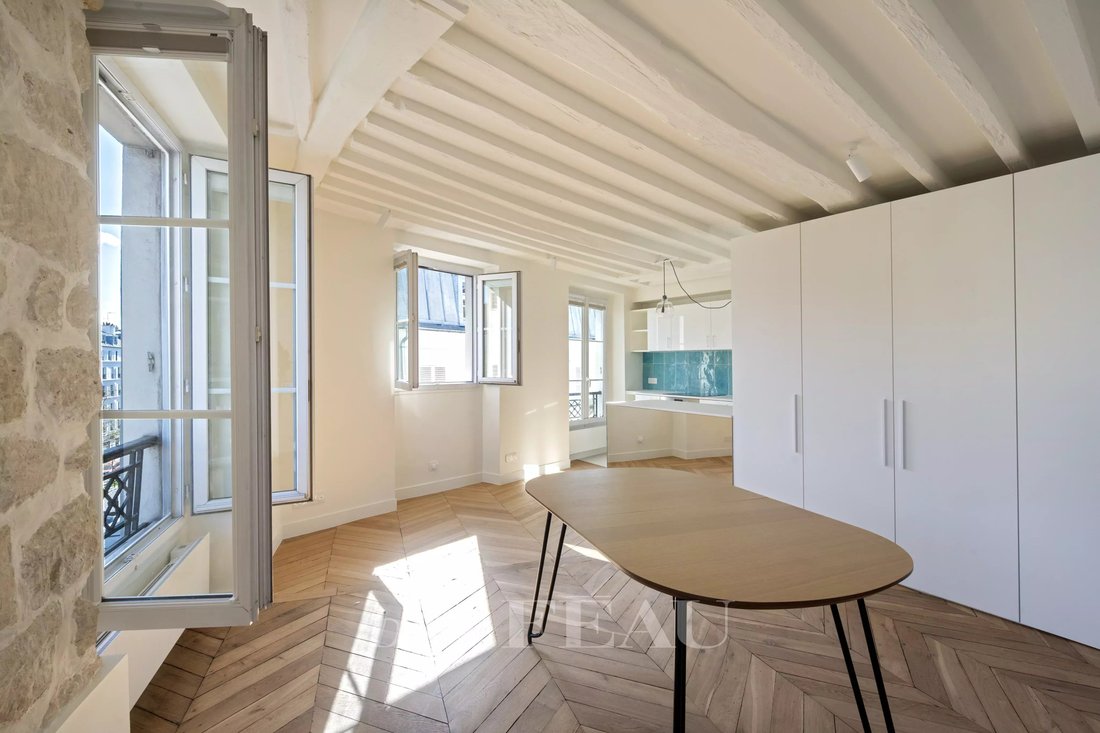 Apartment in Enfants Rouges, Paris 3e Arrondissement, Paris 2 - 17511831