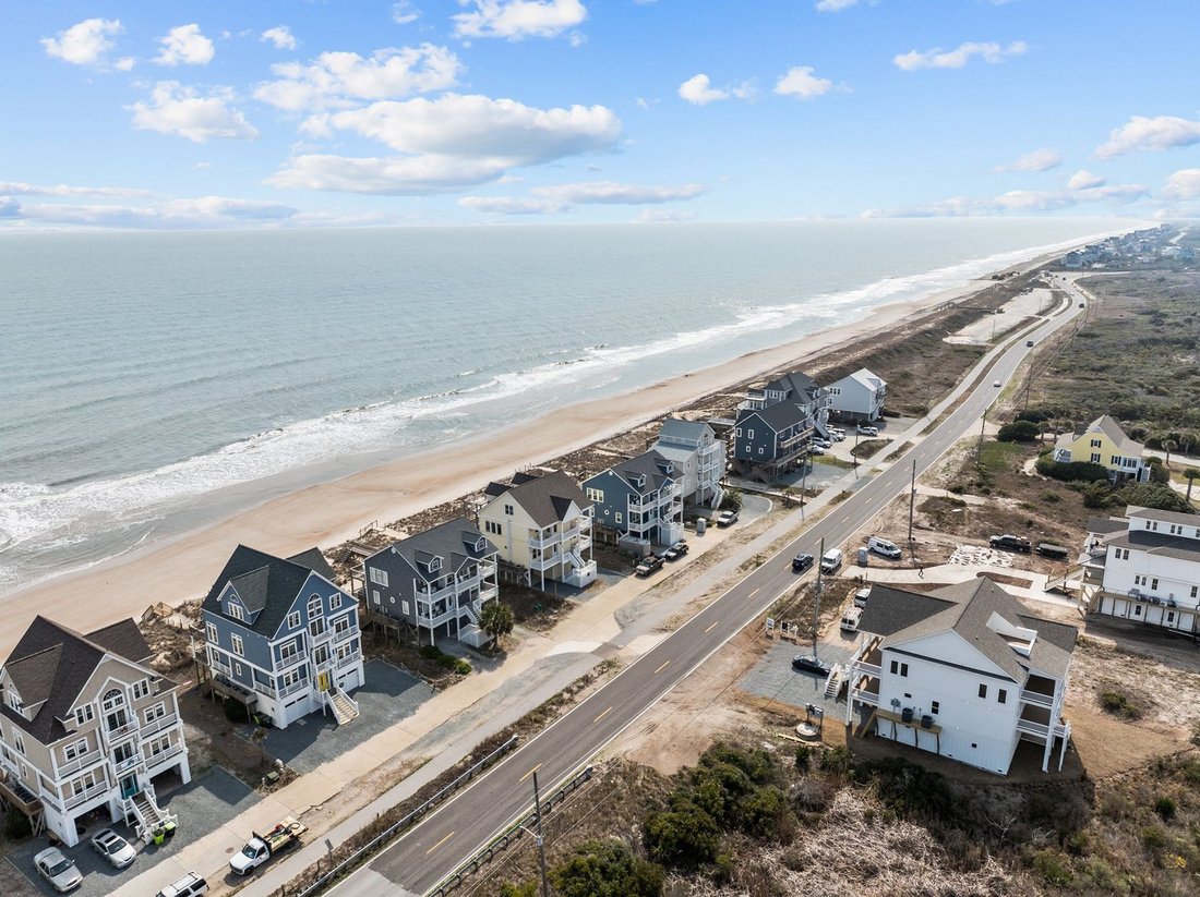 North Topsail Beach, North Carolina, United States 5 - 17509184