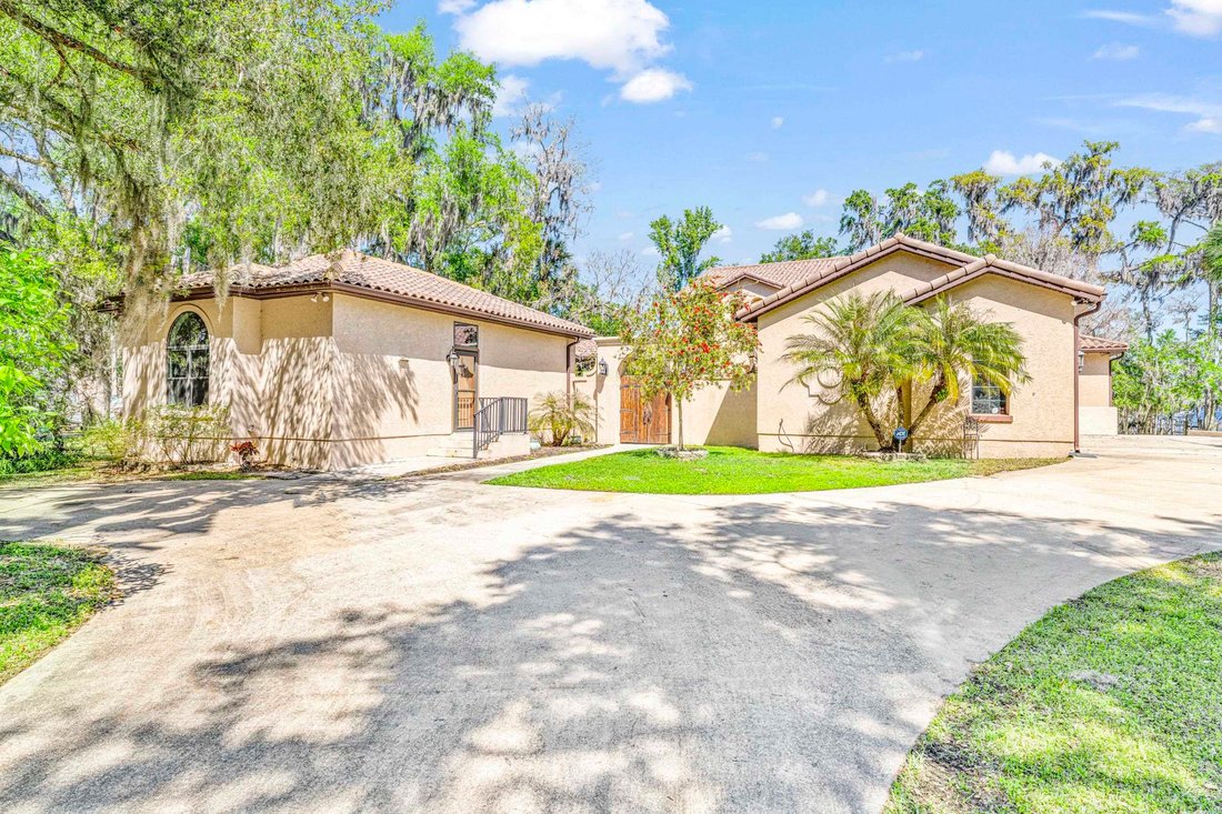 House in Crescent City, Florida, United States 2 - 17512163