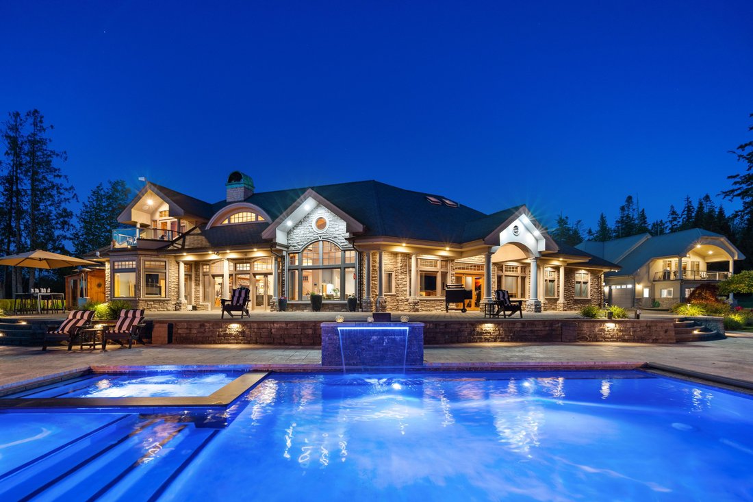 House in Stanwood, Washington, United States 1 - 17514173