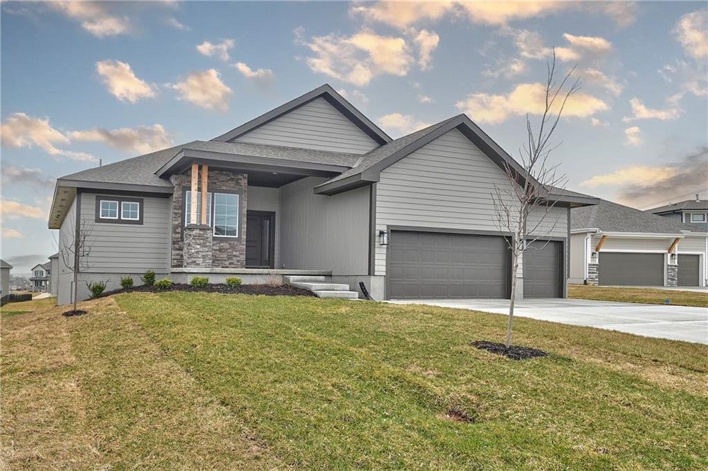 House in Olathe, Kansas, United States 3 - 17512130
