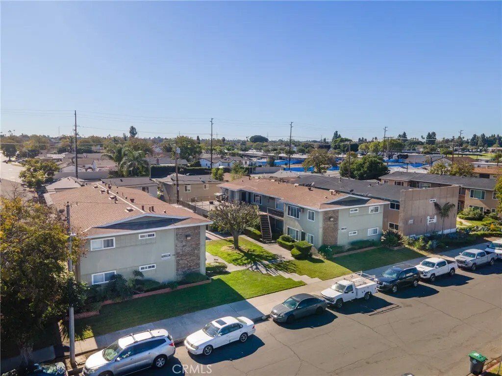 Orange, California, United States 1 - 17053189