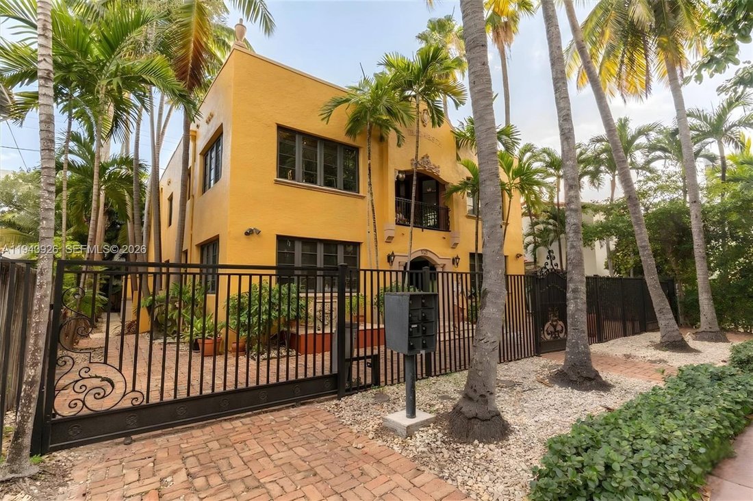 Miami Beach, Florida, United States 1 - 16920975