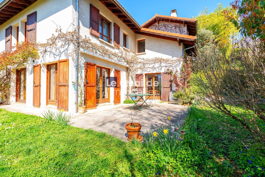 Casa en Quaix-en-Chartreuse, Auvernia-Ródano-Alpes, Francia 2 - 17508156