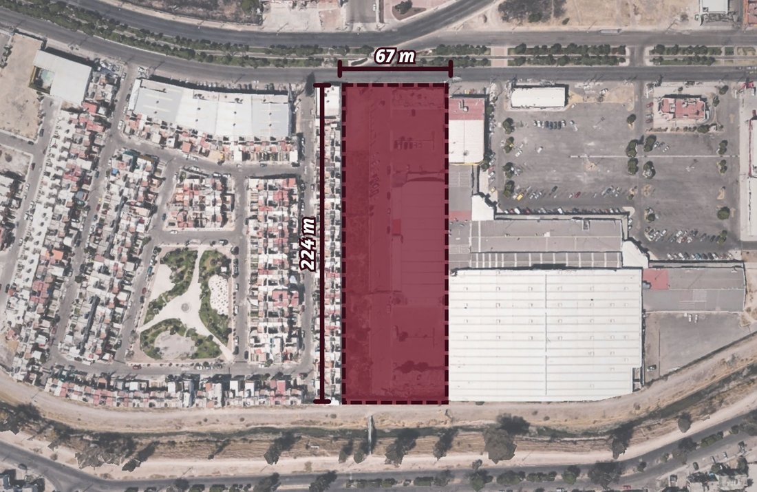 Land in Santiago de Querétaro, Querétaro, Mexico 2 - 17505737