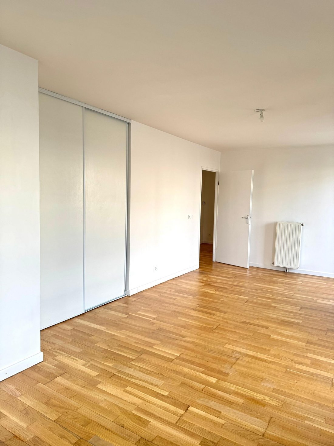 Apartment in Puteaux, Ile-de-France, France 3 - 17508123