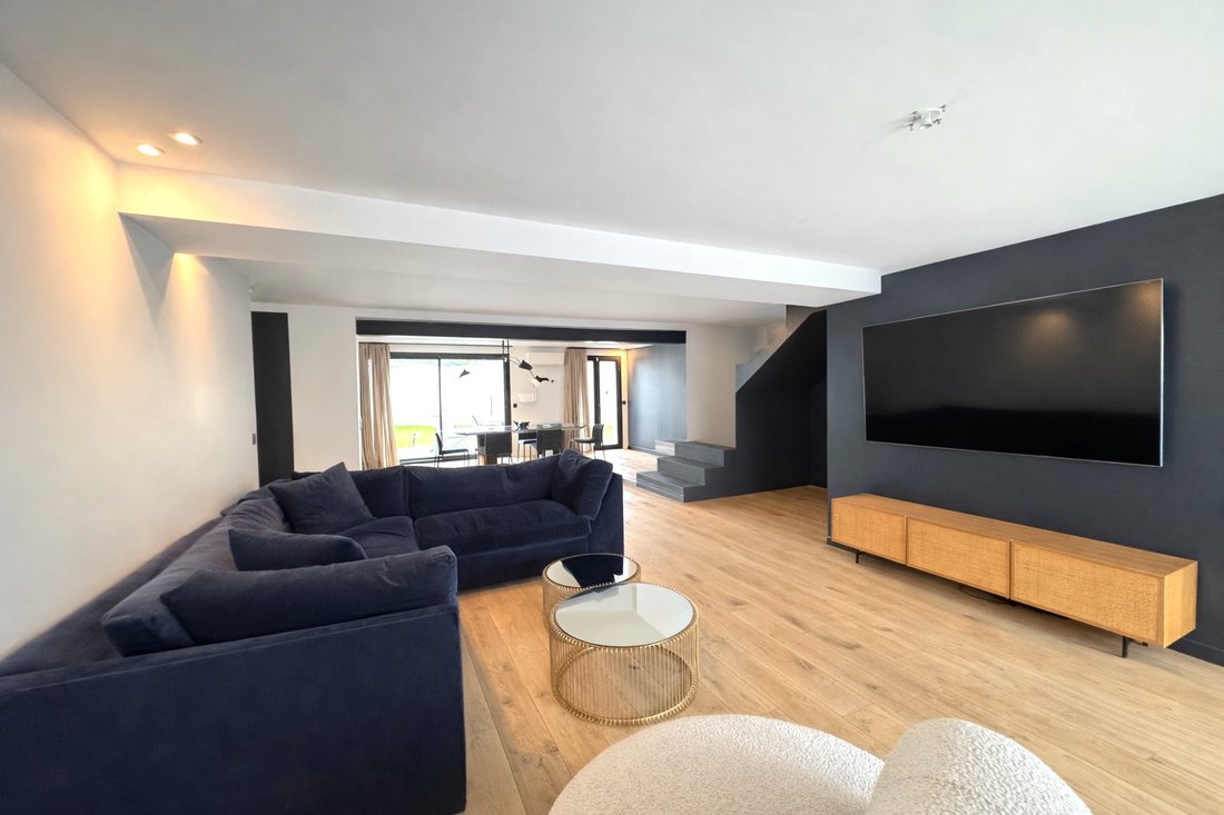 House in Ormesson-sur-Marne, Ile-de-France, France 1 - 17505661