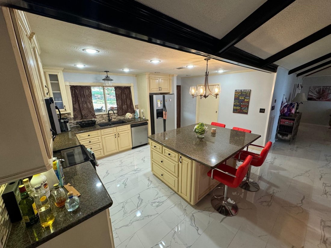 House in Livingston, Texas, United States 3 - 17512002