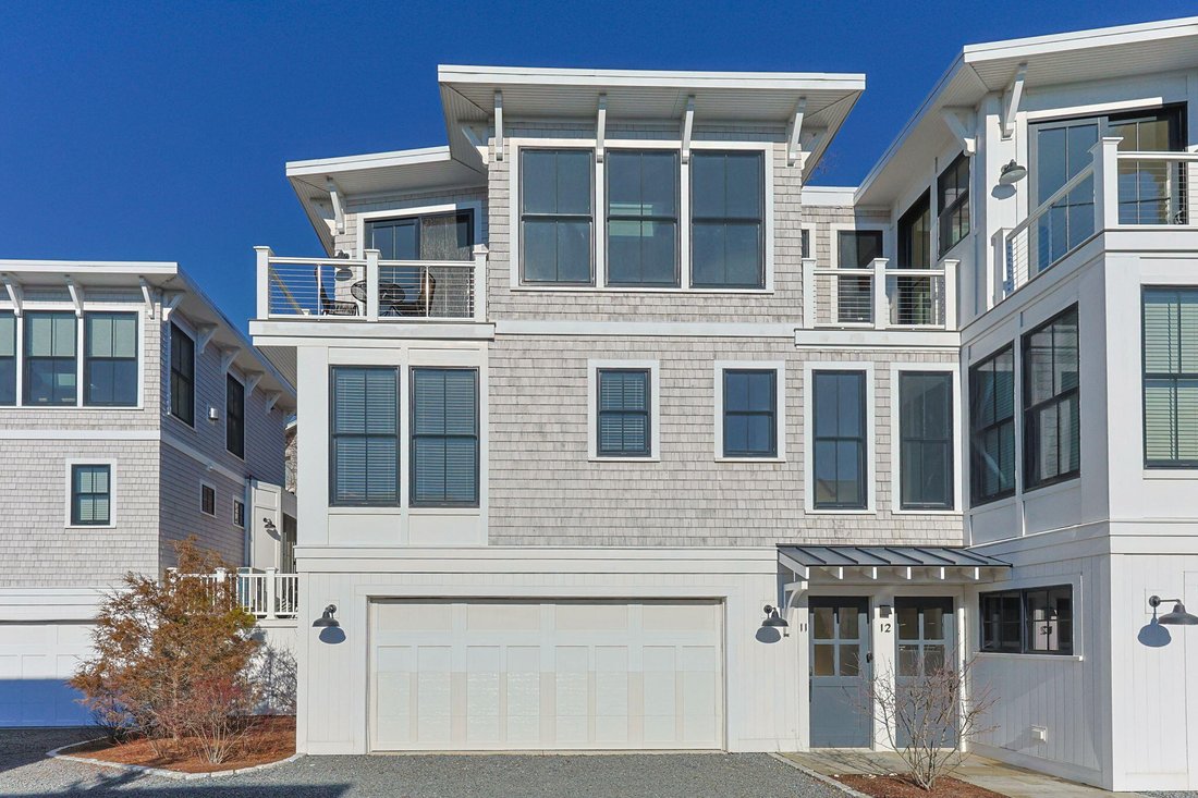 Condo in Provincetown, Massachusetts, United States 1 - 17513111