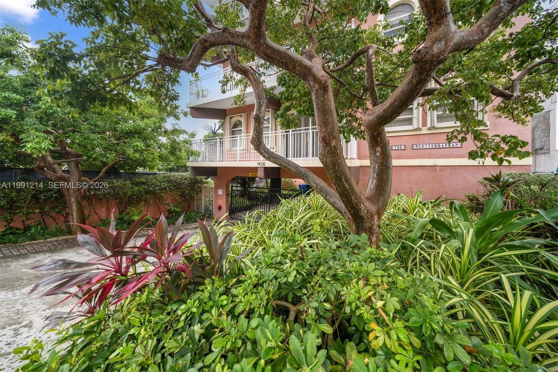 Condo in Bal Harbour, Florida, United States 4 - 17515148