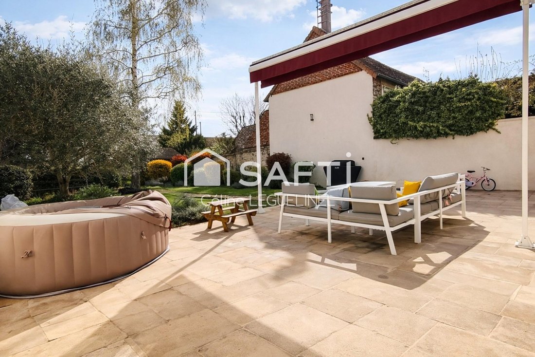 House in Dannemarie, Ile-de-France, France 2 - 17511348
