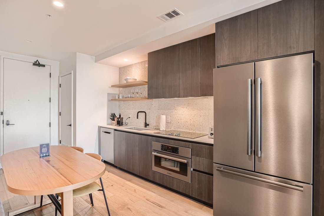 Condo in Austin, Texas, United States 5 - 17514421
