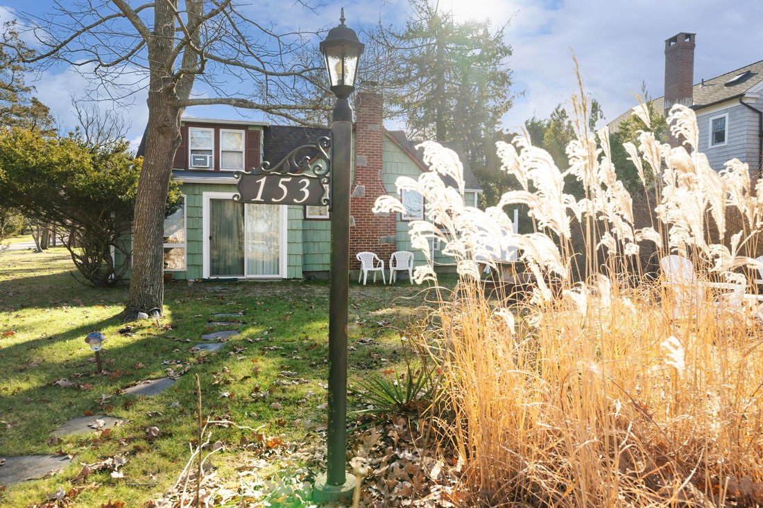 Southampton, New York, United States 3 - 17510899