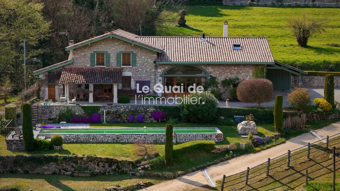 House in Veurey-Voroize, Auvergne-Rhône-Alpes, France 1 - 17508165