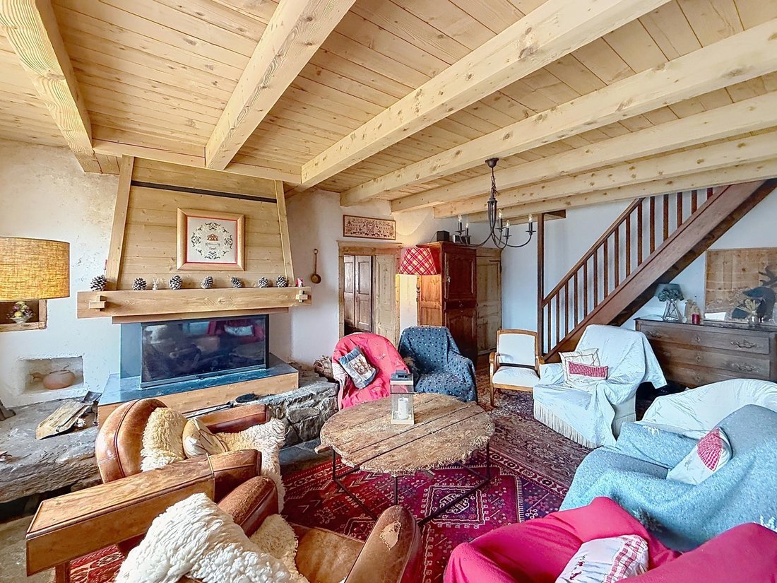 House in Magland, Auvergne-Rhône-Alpes, France 2 - 17511463