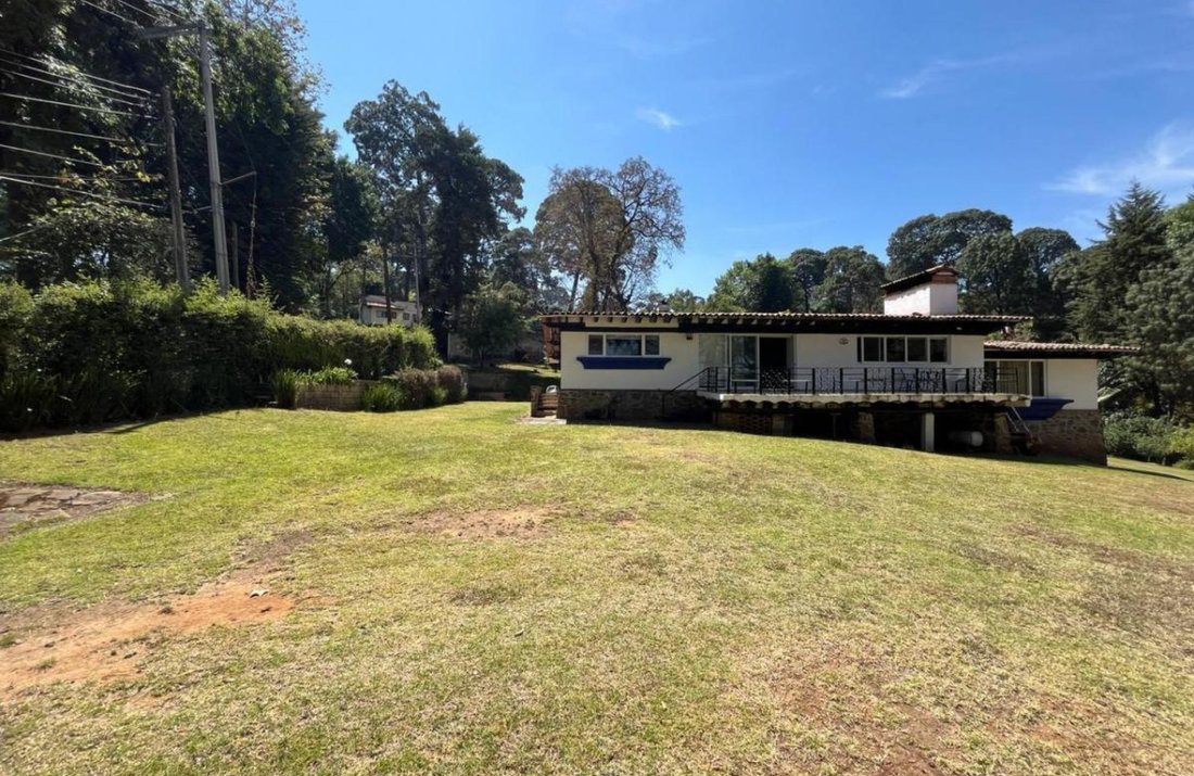 House in Valle de Bravo, State of Mexico, Mexico 2 - 17505872