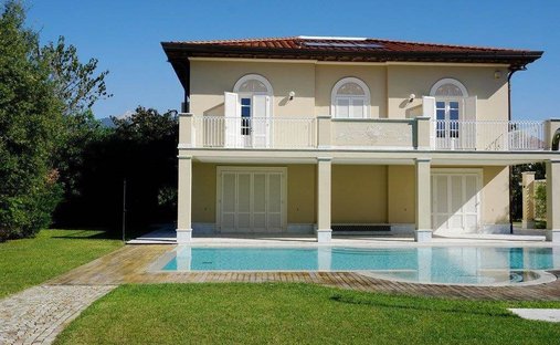 Villa in Cinquale, Montignoso, Toskana 1