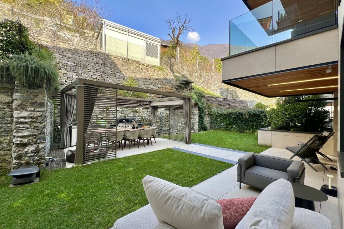 Luxury City Flat With Garden And Terrace Near The Lake And Locarno Town Centre