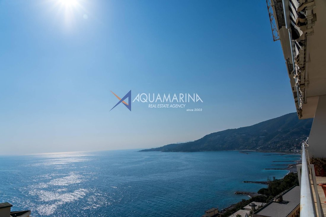 Apartment in Center, Ospedaletti, Liguria 1 - 17504373