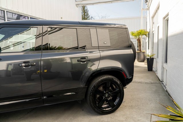 Suv in Bellevue, WA, United States 4 - 17440858