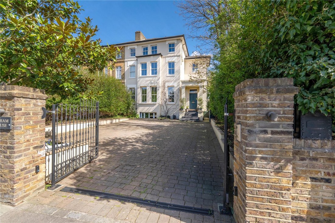 House in Twickenham, Richmond Upon Thames, England 1 - 17510663