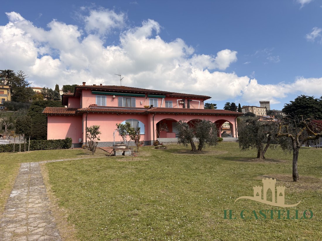 Villa in Castiglione del Lago, Umbria, Italy 2 - 17506513