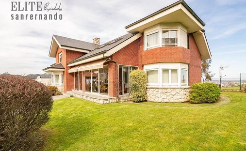 Villa in Pielagos, Kantabrien, Spanien 1
