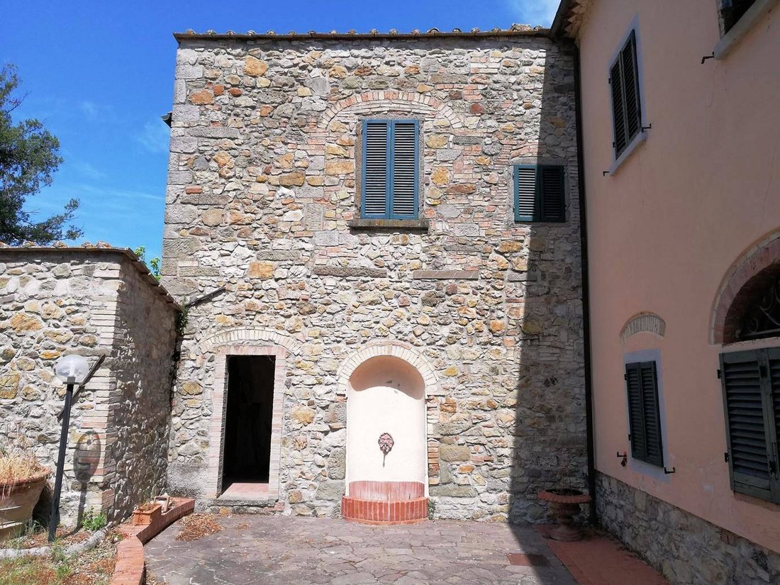 Country House in Montecatini Val di Cecina, Tuscany, Italy 4 - 17507618