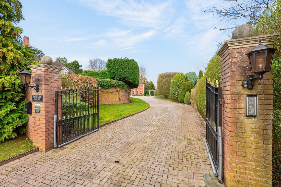 House in Stourbridge, England 2 - 17508991