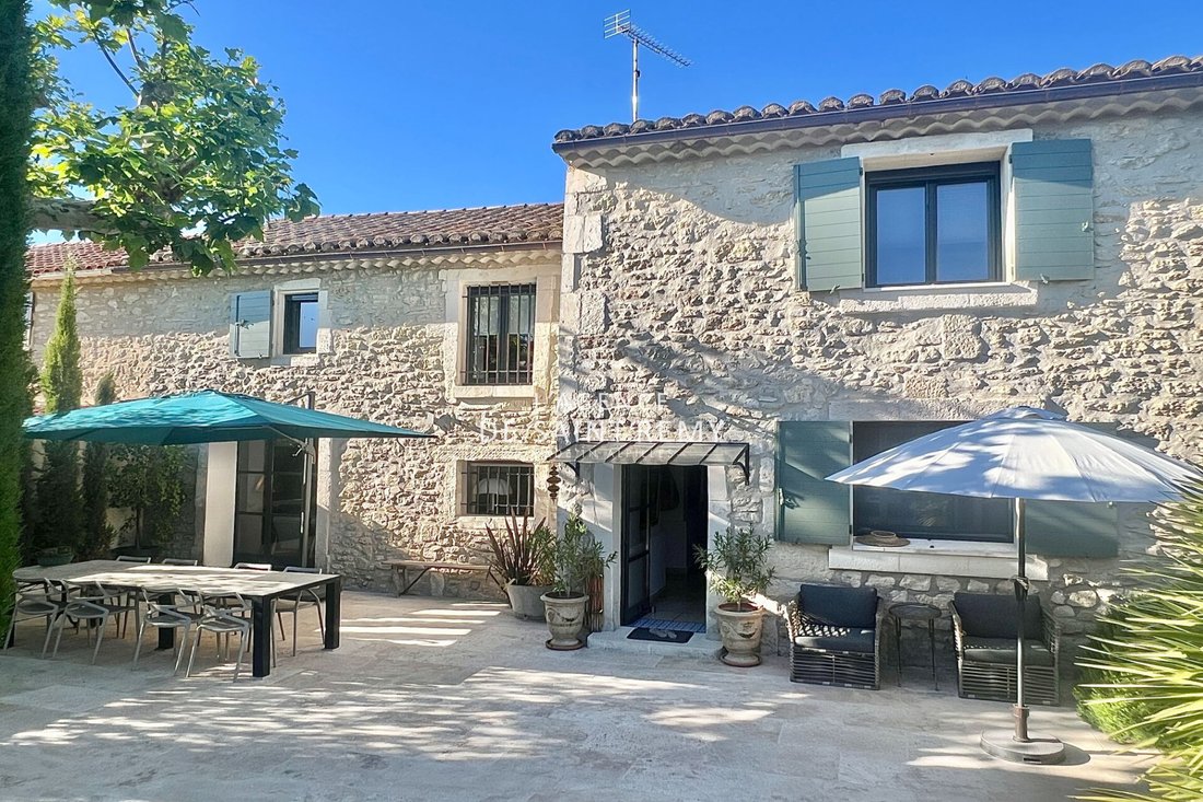 Villa in Saint-Rémy-de-Provence, Provence-Alpes-Côte d'Azur, France 3 - 17509062