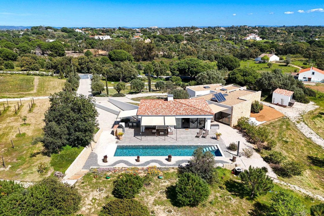 House in Lagoa e Carvoeiro, Algarve, Portugal 1 - 17509512