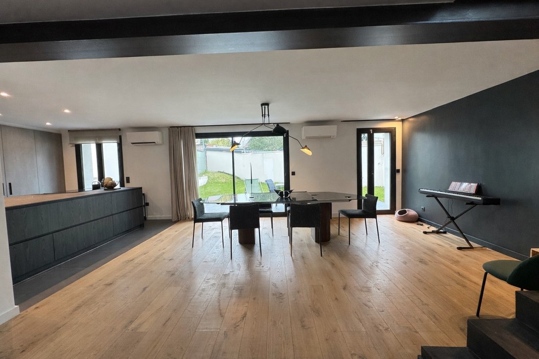 House in Ormesson-sur-Marne, Ile-de-France, France 3 - 17505661