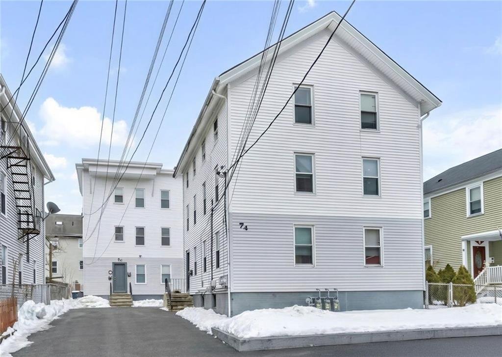 House in Central Falls, Rhode Island, United States 1 - 17440077