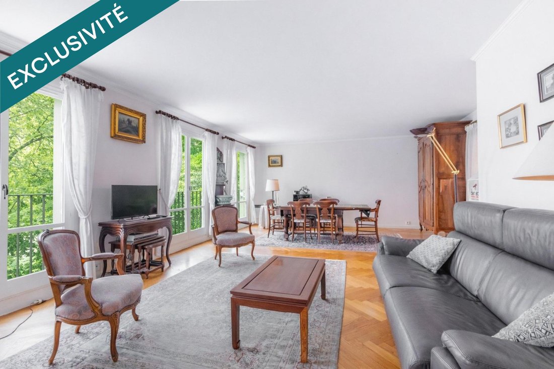 Apartment in Domaine National du Château, Versailles, France 3 - 16905802