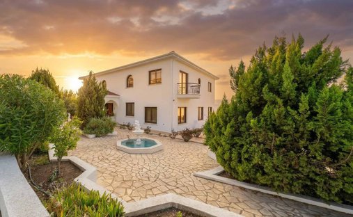 House in Tala, Paphos, Cyprus 1