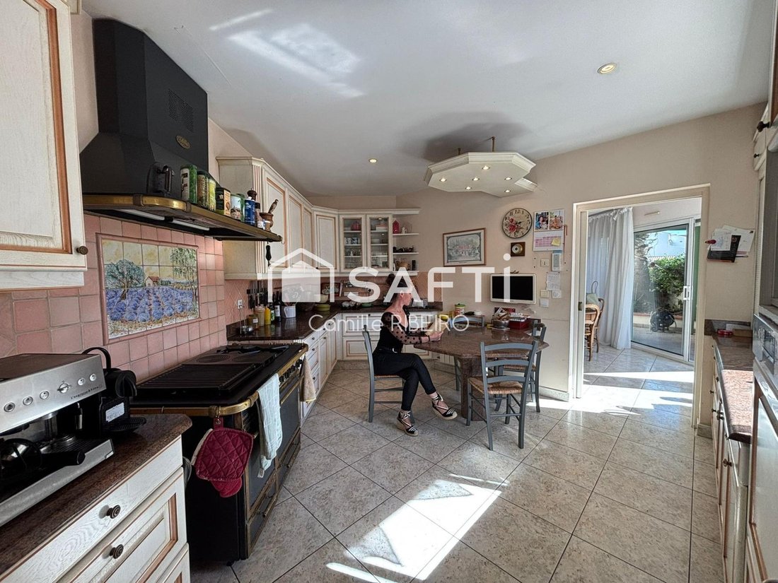 House in Leucate, Occitania, France 4 - 17511474