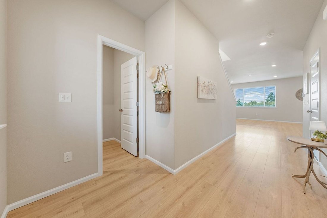 House in Port Orchard, Washington, United States 4 - 17503928
