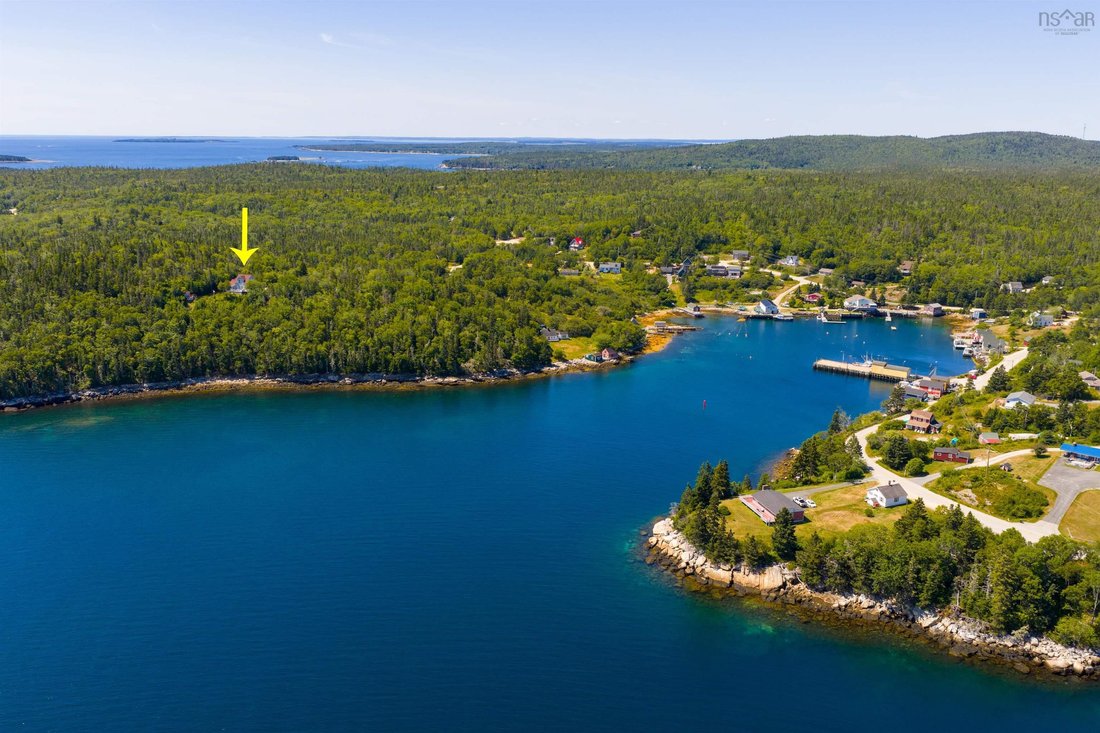 House in Northwest Cove, Nova Scotia, Canada 5 - 17505947