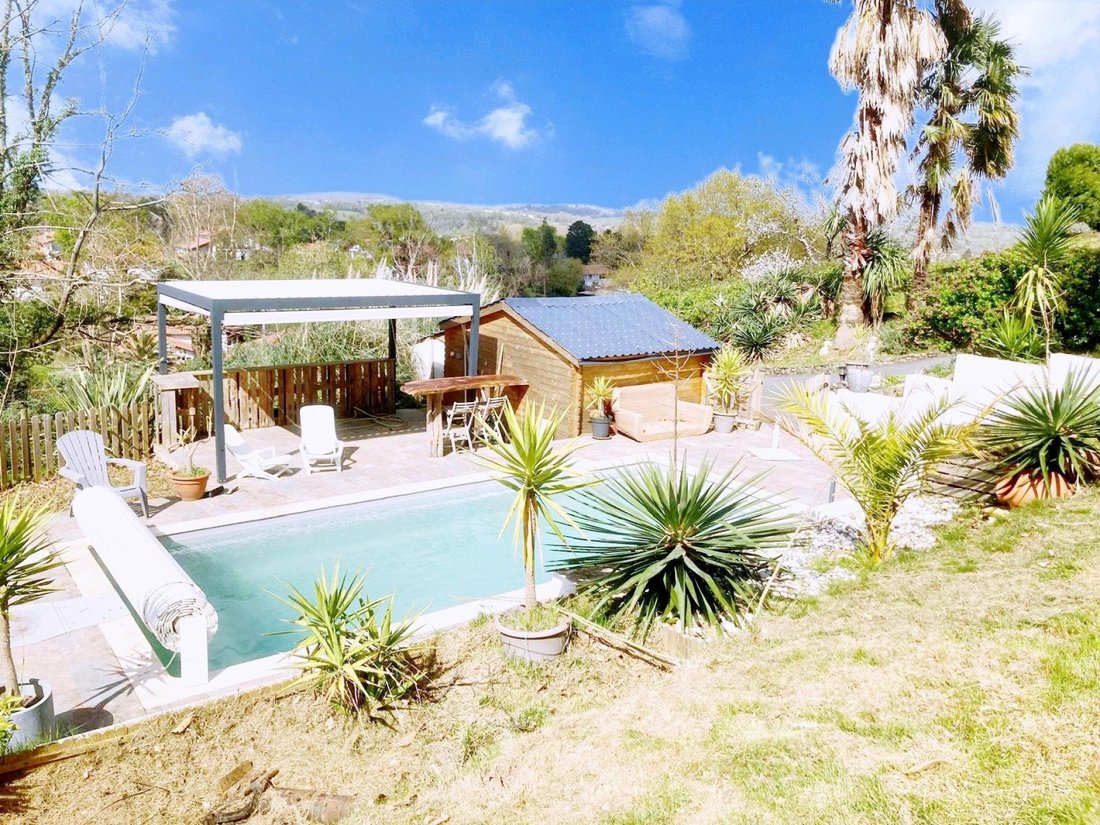 House in Cambo-les-Bains, Nouvelle-Aquitaine, France 1 - 17511454