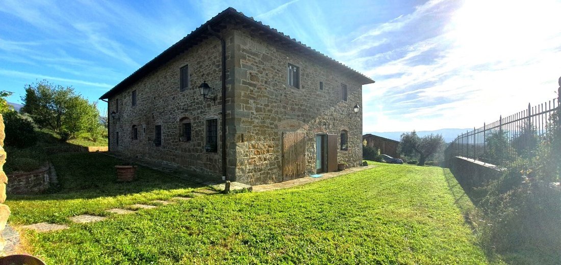 Country House in Borgo a Cascia, Reggello, Tuscany 2 - 17510519
