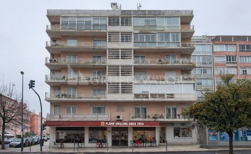 Apartment in Alvalade, Lisbon, Portugal 1