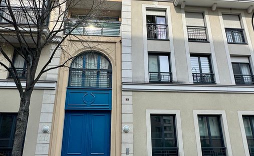 Apartment in Puteaux, Ile-de-France, France 1