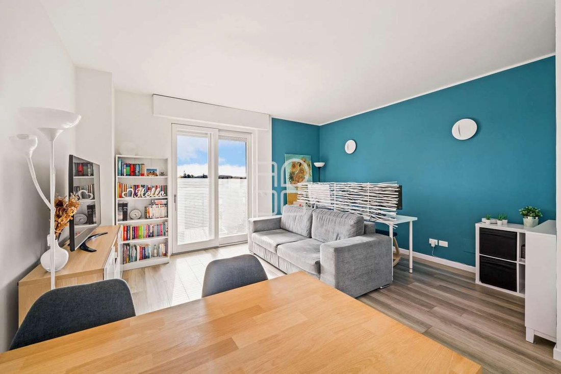 Apartment in Desenzano Centro, Desenzano del Garda, Lombardy 5 - 17506089