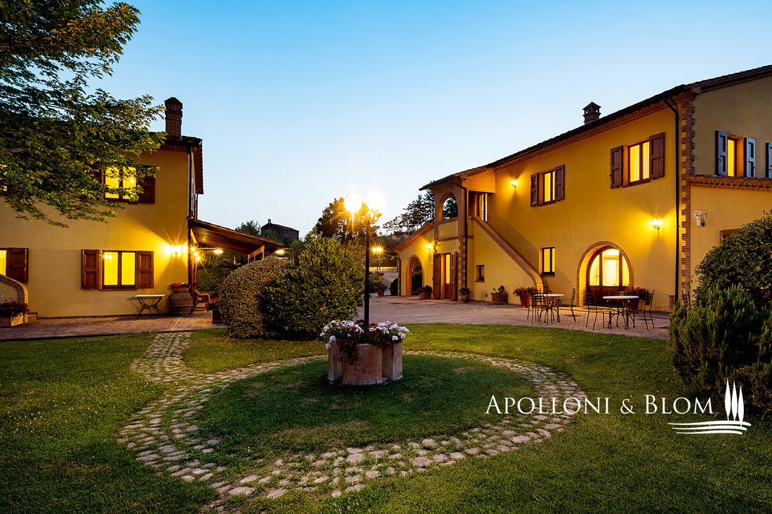 Villa in Castiglione del Lago, Umbria, Italy 3 - 17510634