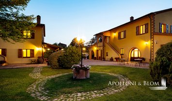 Villa in Castiglione del Lago, Umbria, Italy 2