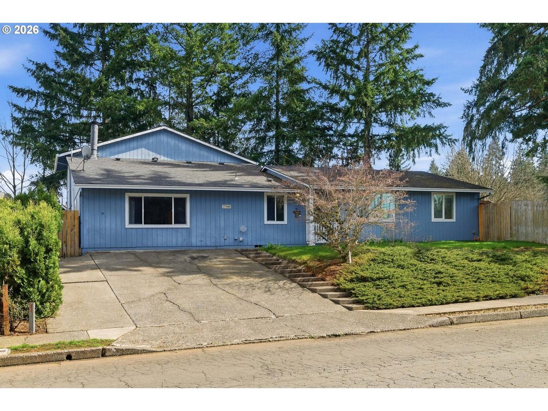 House in Sandy, Oregon, United States 2 - 17510692
